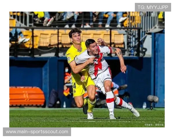 阿贾克斯与奥林匹亚科斯1-1战平，两队各取一分